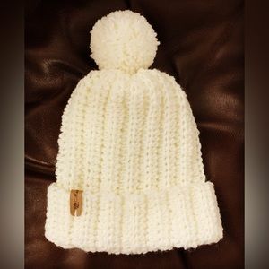 Christmas gift 🎁🎄🎅🏻🧑🏻‍🎄Handmade crochet white soft hat